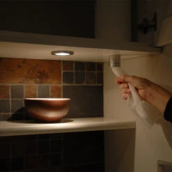 Riveholder, Holder Til Køkkenrulle